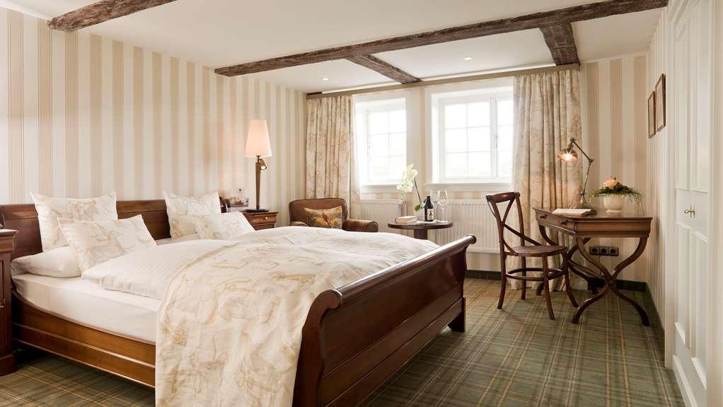 Althoff Hotel Fuerstenhof Celle Pokój zdjęcie A room at the Hotel Axelmannstein