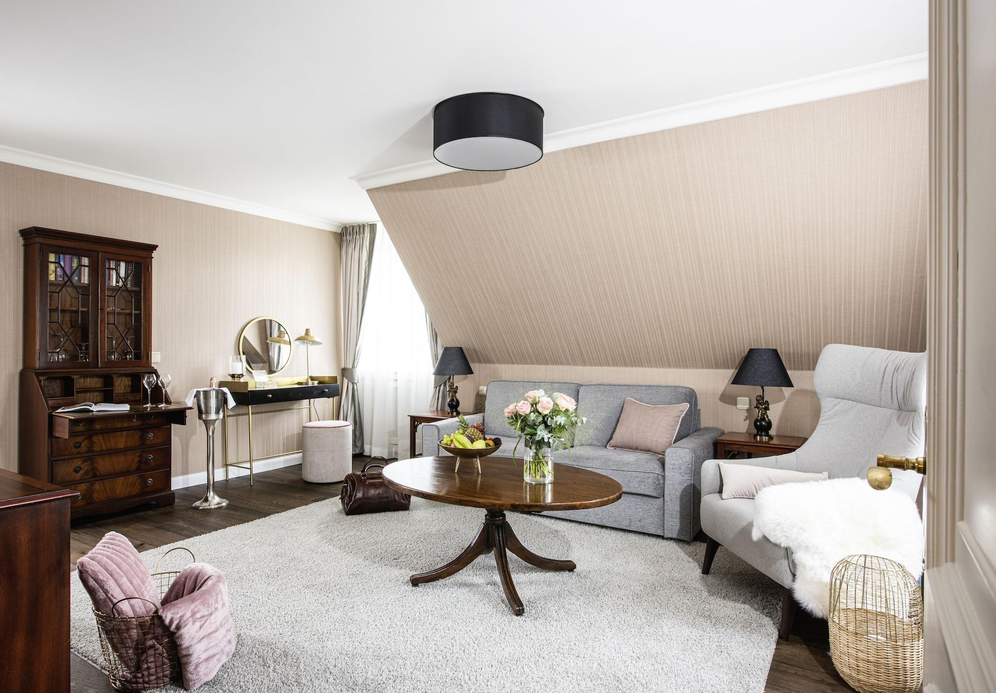 Althoff Hotel Fuerstenhof Celle Zewnętrze zdjęcie A living room